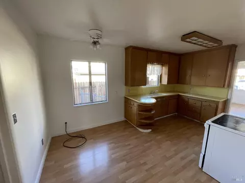 140 S 2nd St, Dixon, CA 95620 photo 12