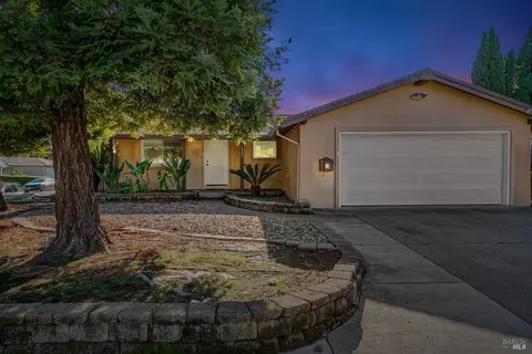 1337 Woolner Ave, Fairfield, CA 94533