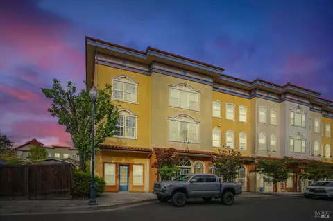 193 Johnson St, Windsor, CA 95492