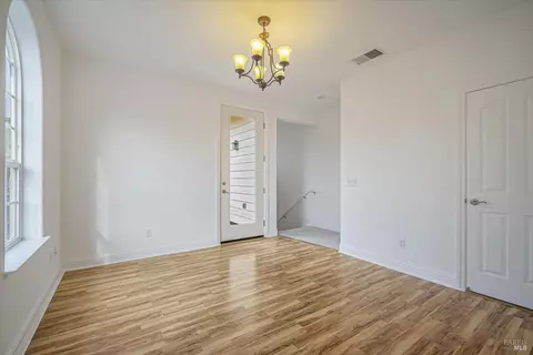 193 Johnson St, Windsor, CA 95492 photo 7