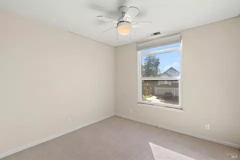 1027 Elsbree Ln, Windsor, CA 95492 photo 21