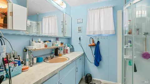 77 Heliotrope St, Vallejo, CA 94589 photo 16