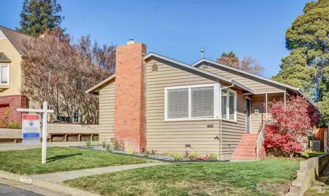 128 La Cresenda St, Vallejo, CA 94590