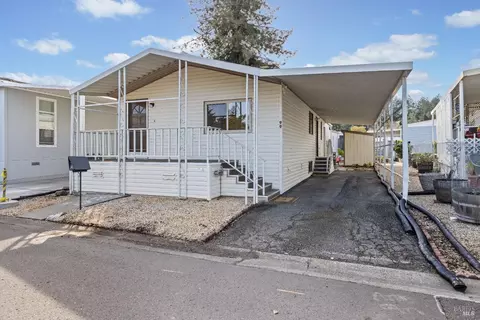 99 Buckwood Pl, Santa Rosa, CA 95409