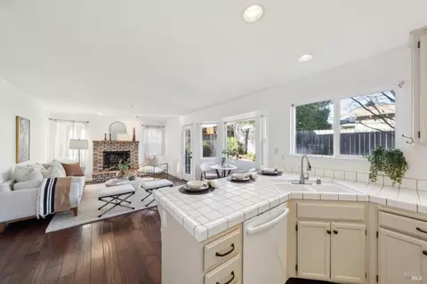 801 Capitola Dr, Napa, CA 94559 photo 7