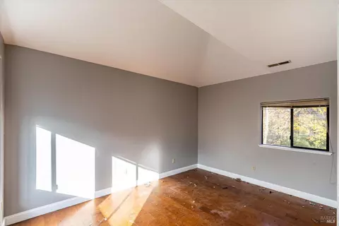 Bedroom - 1625 Clover Valley Rd, Upper Lake, CA 95485 photo 2 of 3