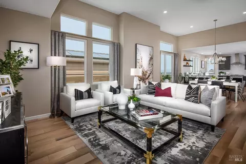 3 Topaz Ct, Petaluma, CA 94952