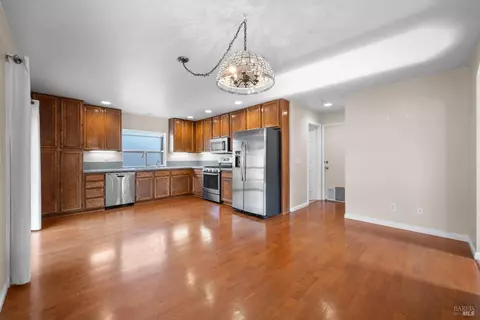 1071 La Contenta Ct, Windsor, CA 95492 photo 11