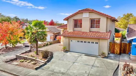 1071 La Contenta Ct, Windsor, CA 95492