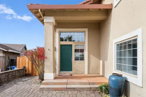 1071 La Contenta Ct, Windsor, CA 95492 photo 3