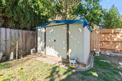 3003 Redwood Dr, Fairfield, CA 94533 photo 31