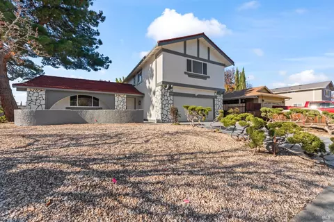3003 Redwood Dr, Fairfield, CA 94533 photo 4