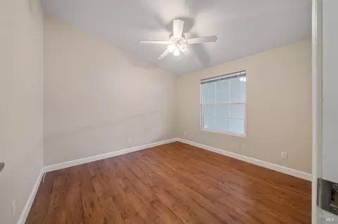 300 E H St #76, Benicia, CA 94510 photo 15