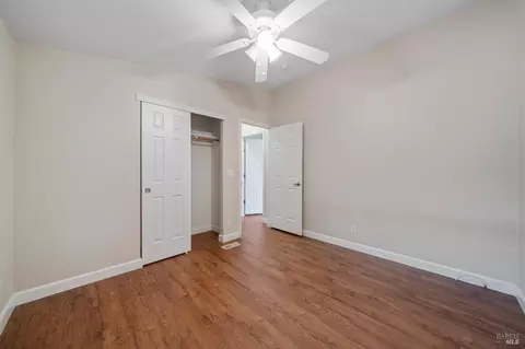 300 E H St #76, Benicia, CA 94510 photo 16