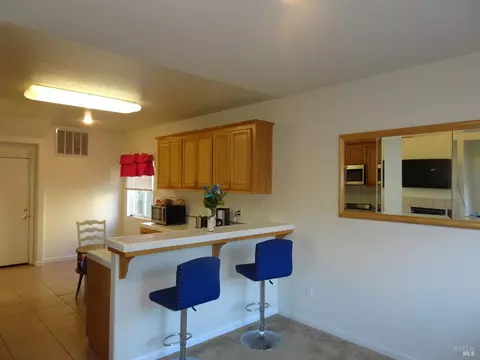 310 Jade Cir, Vallejo, CA 94590 photo 26
