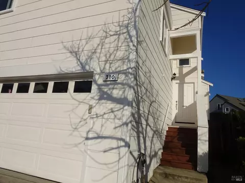 310 Jade Cir, Vallejo, CA 94590 photo 11