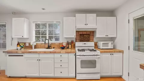731 E Atlantic Ave, Fairfield, CA 94533 photo 24