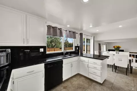 Kitchen - 206 Glenview Cir, Vallejo, CA 94591 photo 1 of 9