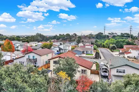View/Area - 206 Glenview Cir, Vallejo, CA 94591 photo 6 of 6