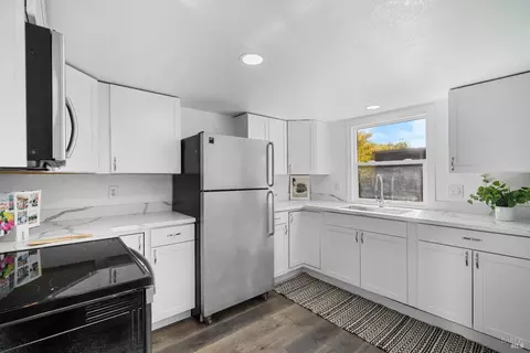 184 Edgemont Ave, Vallejo, CA 94590 photo 24