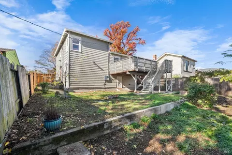 184 Edgemont Ave, Vallejo, CA 94590 photo 32