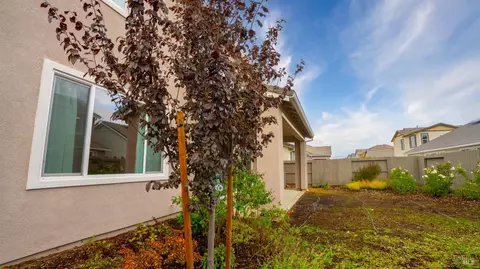 766 Hydrangea Dr, Vacaville, CA 95687 photo 46