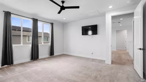 766 Hydrangea Dr, Vacaville, CA 95687 photo 20