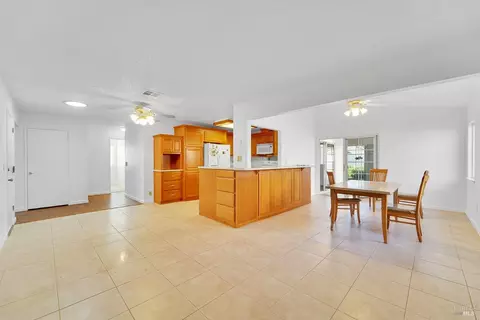309 Echo Summit Rd, Vallejo, CA 94589 photo 4