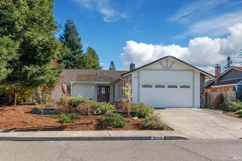 6066 Donna Ct, Rohnert Park, CA 94928