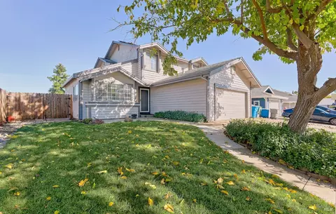 118 Mayo Ct, Vacaville, CA 95688