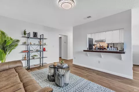 225 Pennsylvania Ave #C5, Fairfield, CA 94533