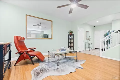 6960 Mortara Ct, Vallejo, CA 94591 photo 5