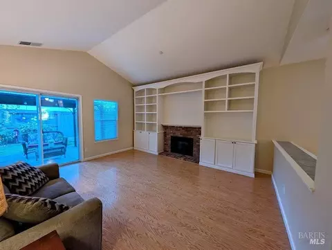 9128 Benny Goodman Way, Windsor, CA 95492 photo 3