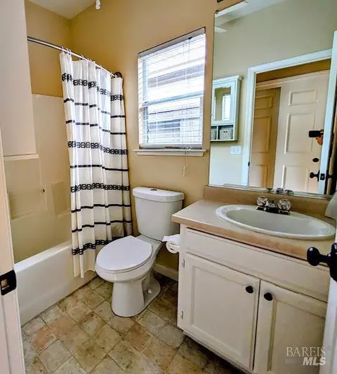9128 Benny Goodman Way, Windsor, CA 95492 photo 15