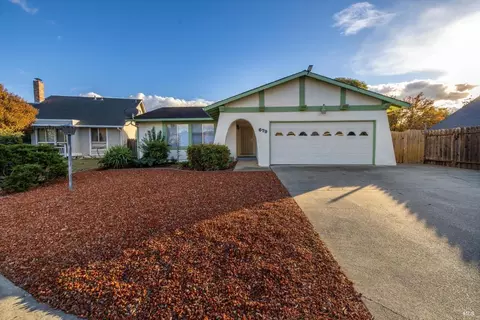 679 Devon Ct, Fairfield, CA 94533