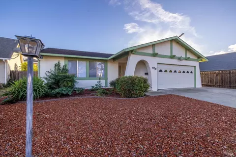 679 Devon Ct, Fairfield, CA 94533 photo 4