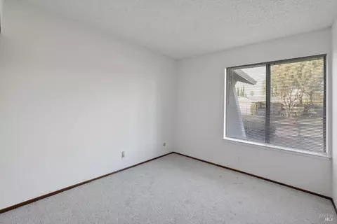 679 Devon Ct, Fairfield, CA 94533 photo 18