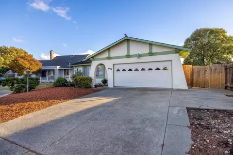 679 Devon Ct, Fairfield, CA 94533 photo 7