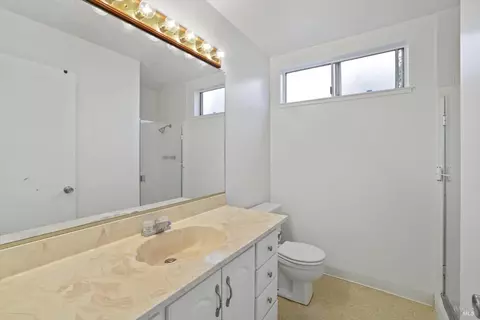 679 Devon Ct, Fairfield, CA 94533 photo 27