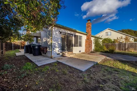 679 Devon Ct, Fairfield, CA 94533 photo 29
