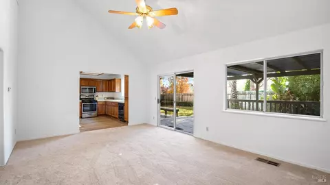 2009 Silvercrest Dr, Fairfield, CA 94534 photo 31