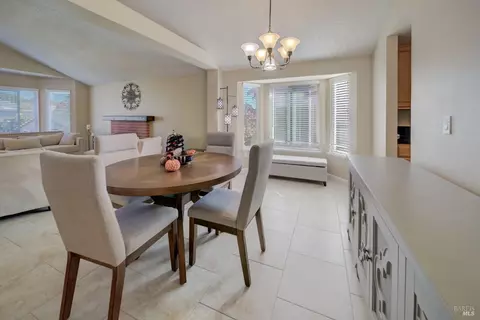 121 Thresher Dr, Vallejo, CA 94591 photo 7