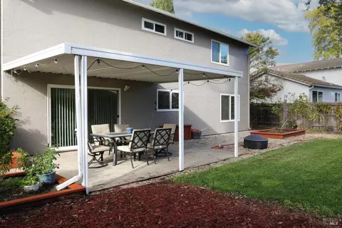 312 Woodhaven Dr, Vacaville, CA 95687 photo 8