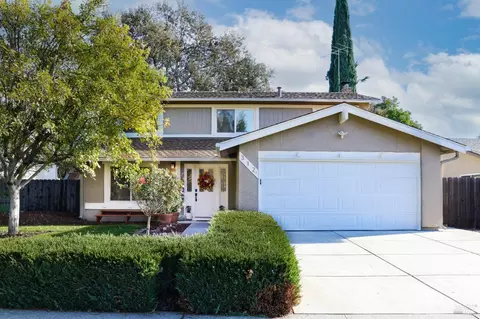 312 Woodhaven Dr, Vacaville, CA 95687