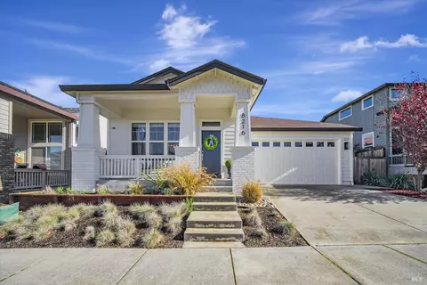 8216 Trione Cir, Windsor, CA 95492