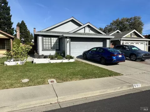 591 Eldridge Ave, Vacaville, CA 95688