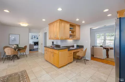 Kitchen - 101 Lang Ct, Fairfield, CA 94534 photo 4 of 4