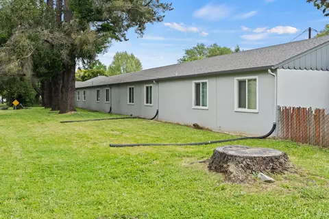 Exterior - 530-570 Talmage Rd, Ukiah, CA 95482 photo 7 of 14