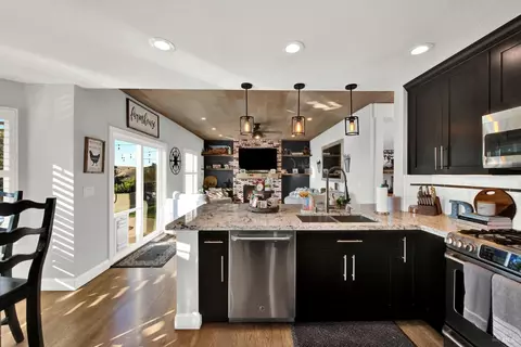 Kitchen - 3123 Pine Valley Dr, Fairfield, CA 94534 photo 8 of 13