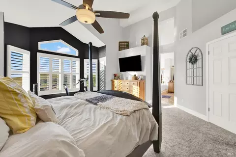 Bedroom - 3123 Pine Valley Dr, Fairfield, CA 94534 photo 2 of 8